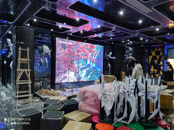 牡丹江市室内P2.5全彩显示屏